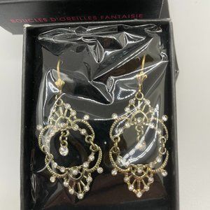 Avon Forever Selected by Paula Abdul Earrings